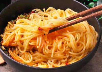 糖尿病人主食這樣吃,空腹餐后血糖都達標,藥也減半了